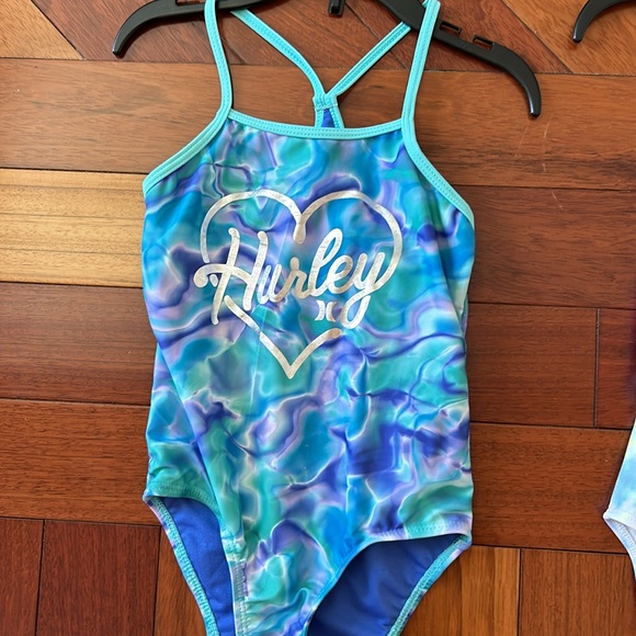 Set of girls one piece swimsuits size 6. - Picture 2 of 12